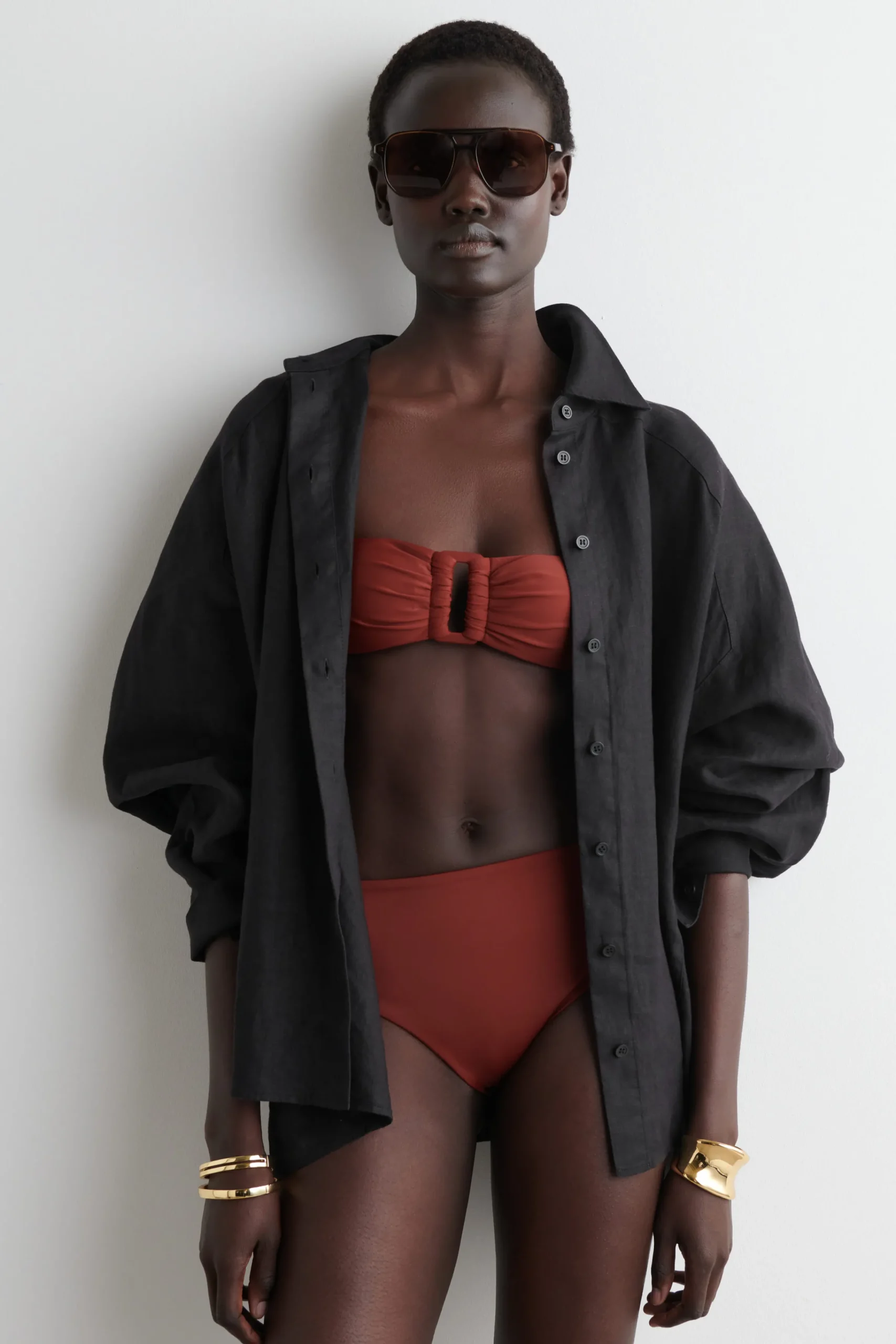 COS Badkläder | Nyheter*BIKINI-BH I RYNKAD BANDEAUMODELL
