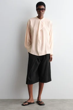 COS Skjortor & Blusar | Toppar*BLUS MED DRAPERAD VÅD