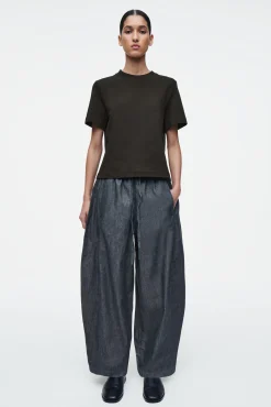 COS Byxor | Matchande Set*BYXOR I DENIM MED CYLINDERBEN OCH DRAGSKO