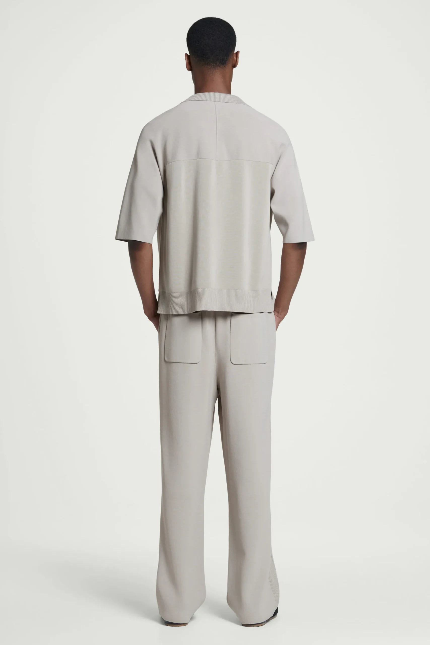 COS Matchande Set | Pikétröjor*COLOURBLOCK DOUBLEFACED POLO SHIRT