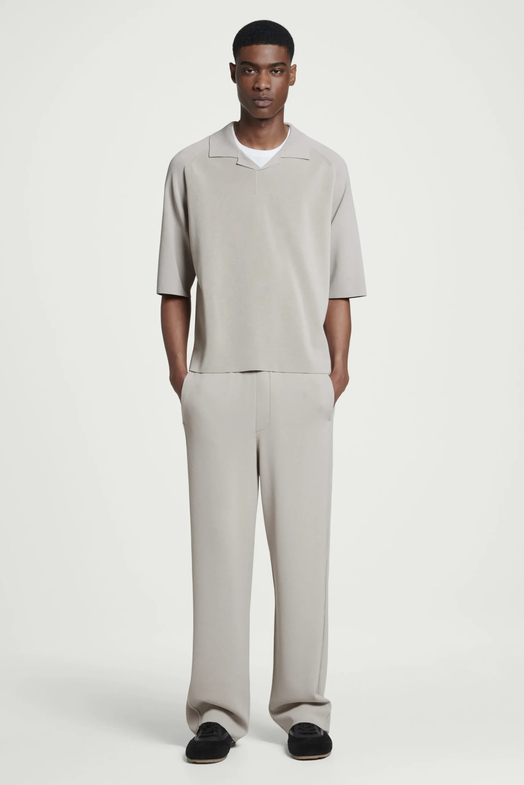 COS Matchande Set | Pikétröjor*COLOURBLOCK DOUBLEFACED POLO SHIRT