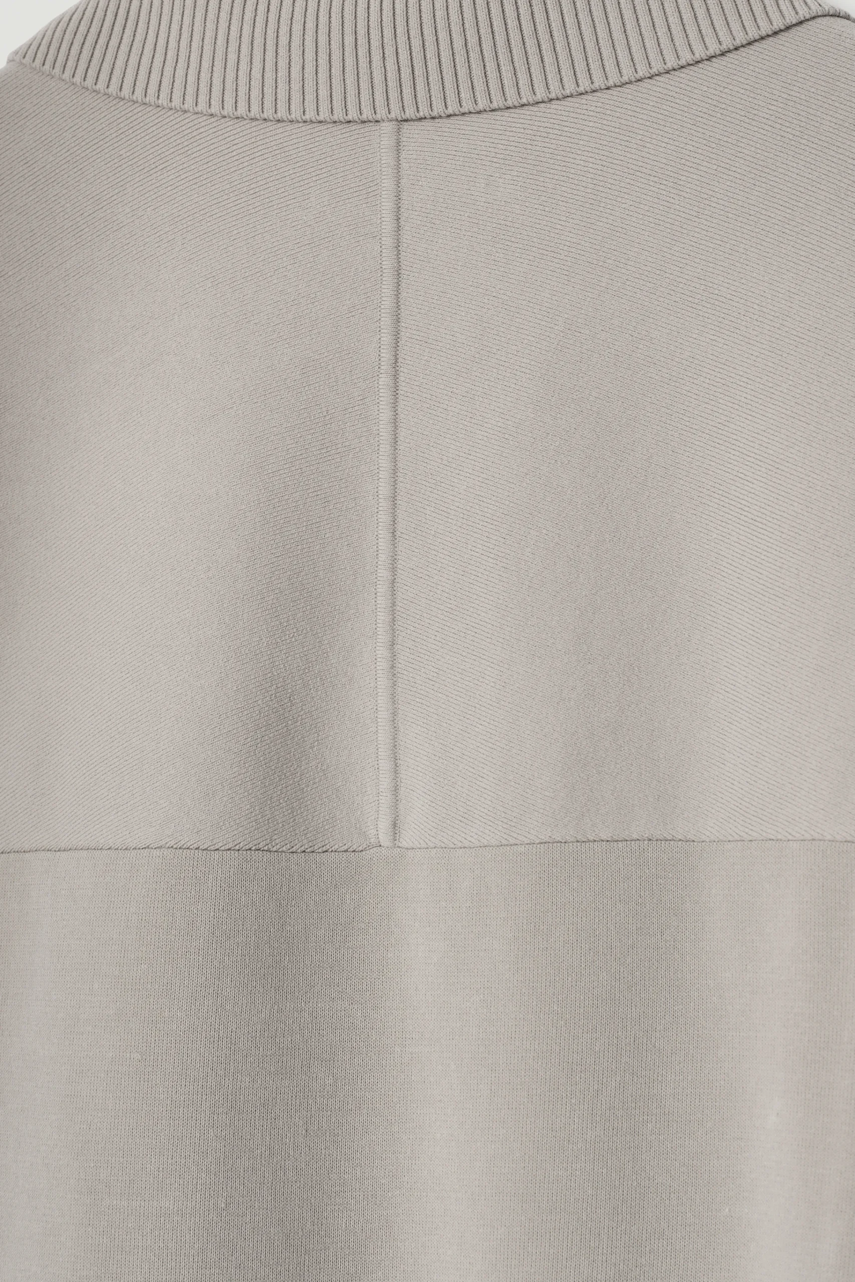 COS Matchande Set | Pikétröjor*COLOURBLOCK DOUBLEFACED POLO SHIRT