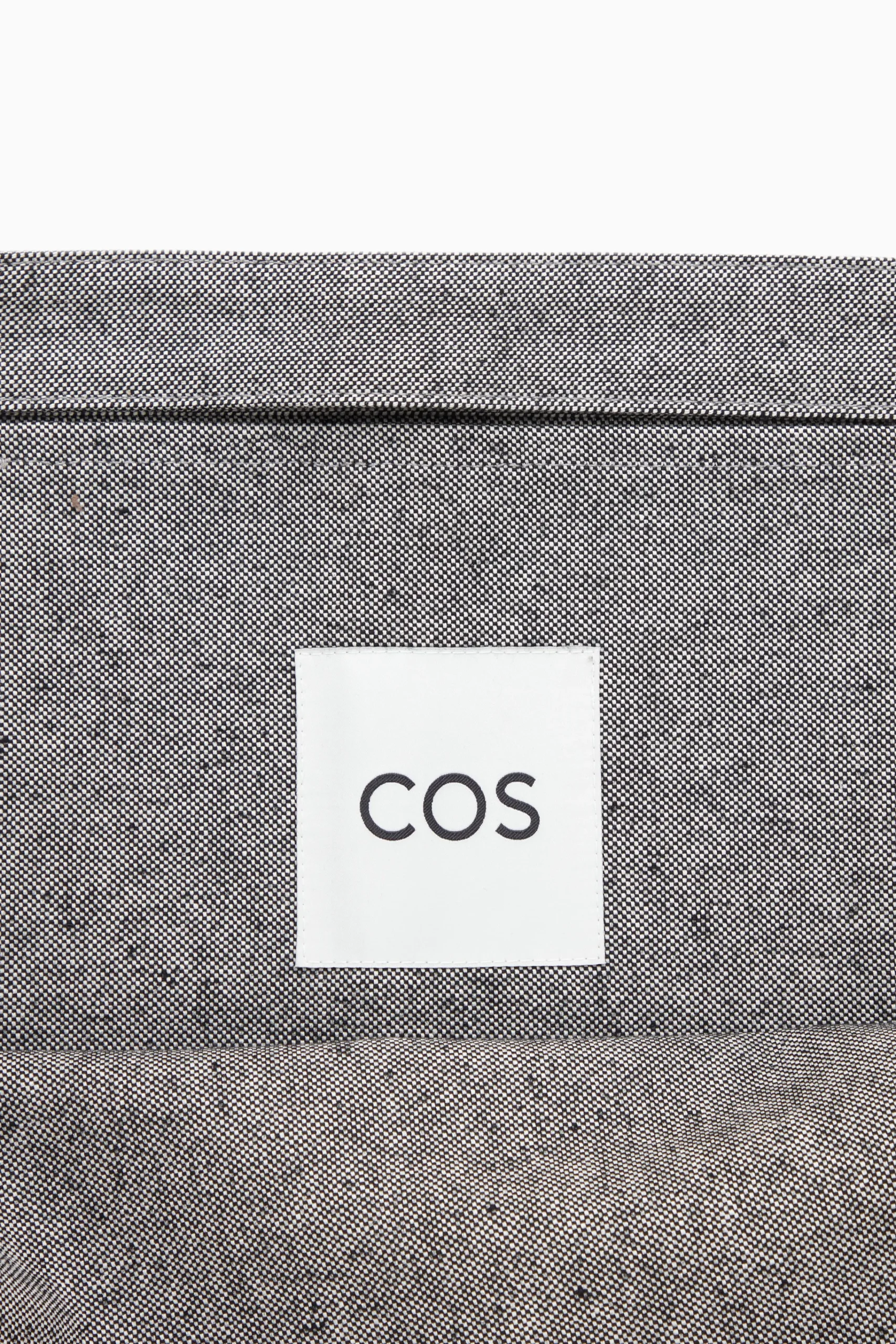 COS Väskor & Plånböcker*UTILITY TOTEBAG I KANVAS