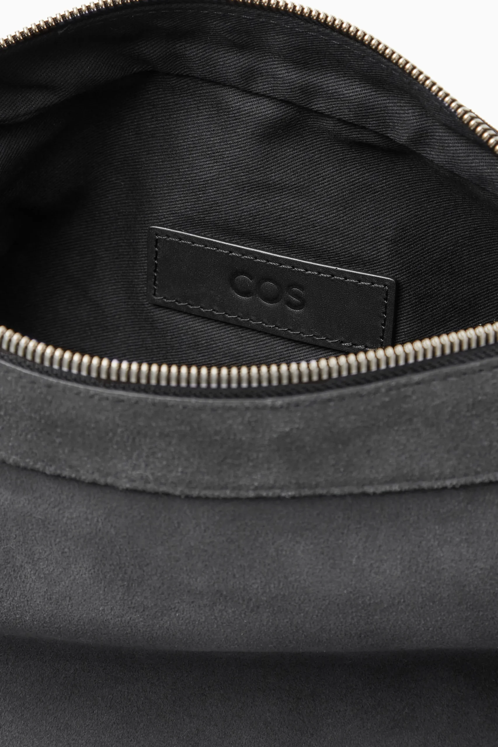 COS Väskor & Plånböcker*CROSSBODY-SADELVÄSKA – MOCKA