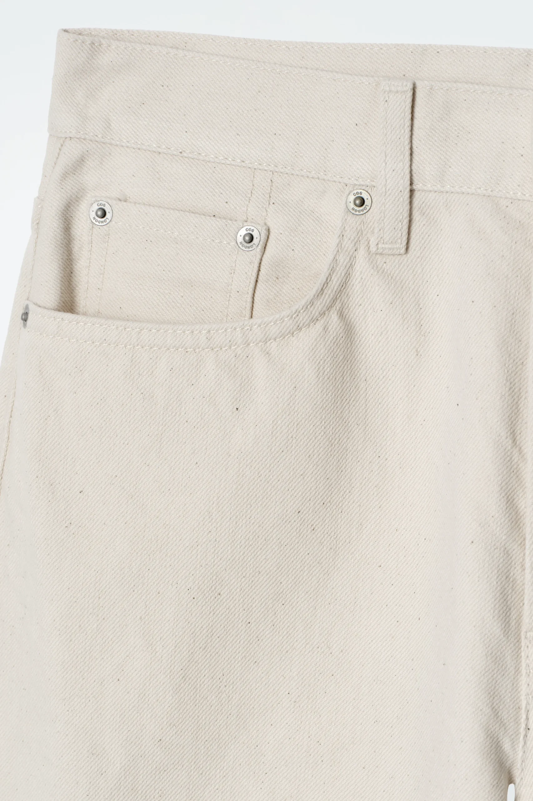 COS Jeans | Byxor*FACADE JEANS MED UPPVIKT FÅLL & LEDIG PASSFORM