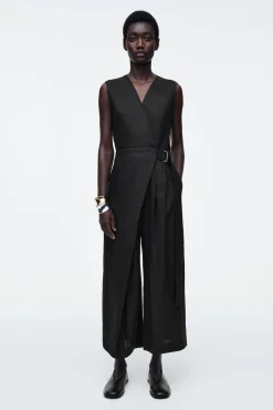COS Byxor | Klänningar & Jumpsuits*JUMPSUIT I LINNE MED OMLOTTSKÄRNING