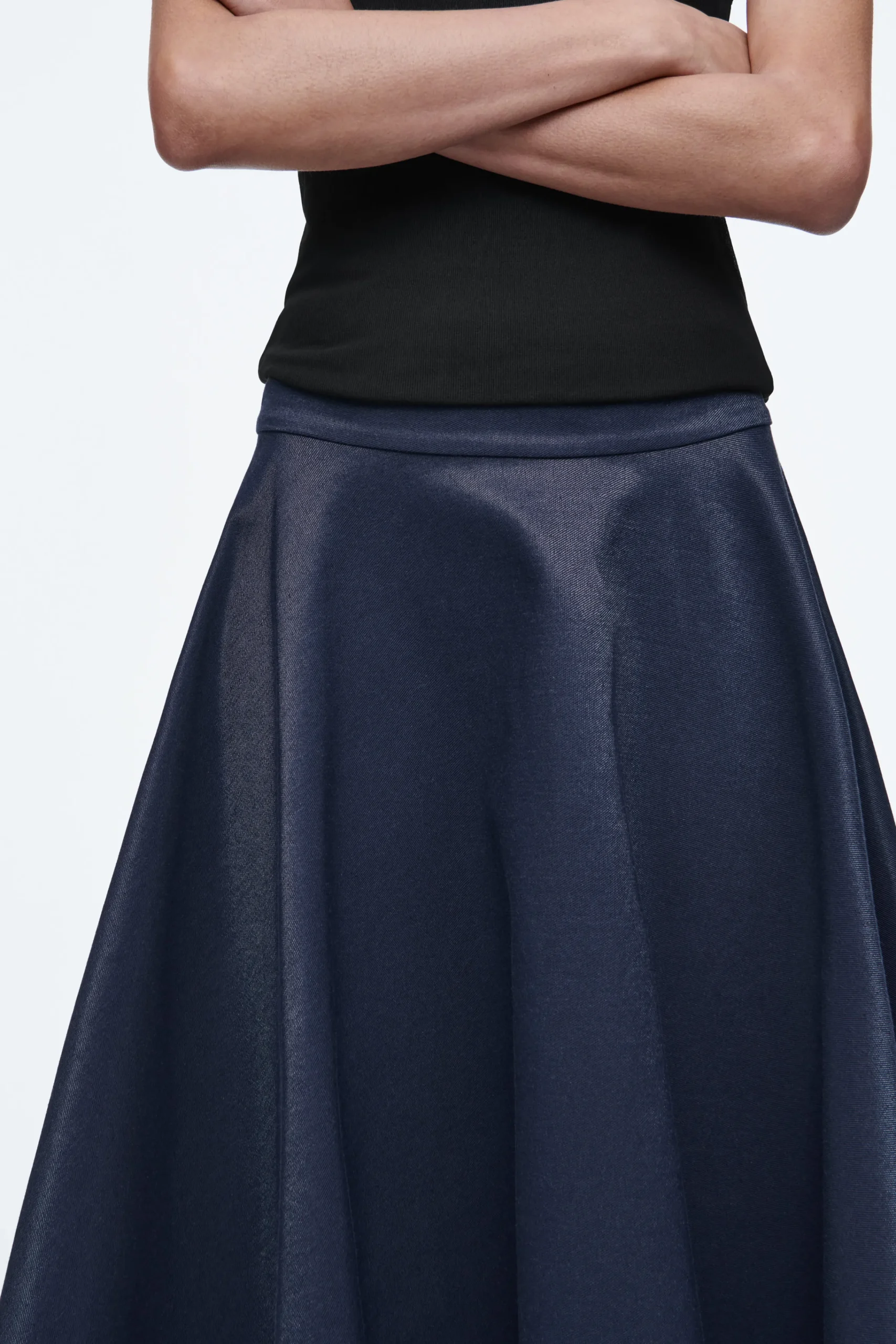 COS Kjolar | Utvald Denim*KJOL I WET-LOOK DENIM