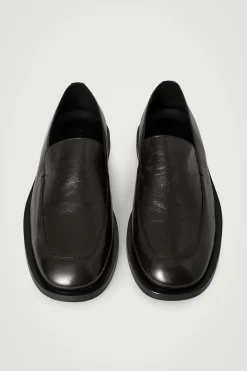 COS Skor | Ss25 Runway*KLASSISKA LOAFERS I LÄDER