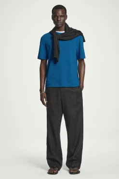 COS T-shirts | Linneplagg*LEDIG T-SHIRT I BOMULL OCH LINNE