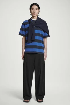 COS T-shirts*LEDIG T-SHIRT I RANDIG BOMULL