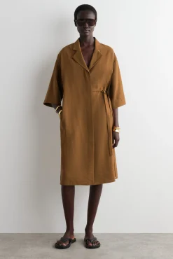 COS Klänningar & Jumpsuits | Nyheter*MIDI SKJORTKLÄNNING MED SKÄRP