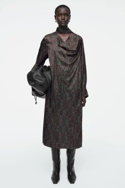 COS Klänningar & Jumpsuits*MÖNSTRAD MIDIKLÄNNING MED SCARF-DETALJ