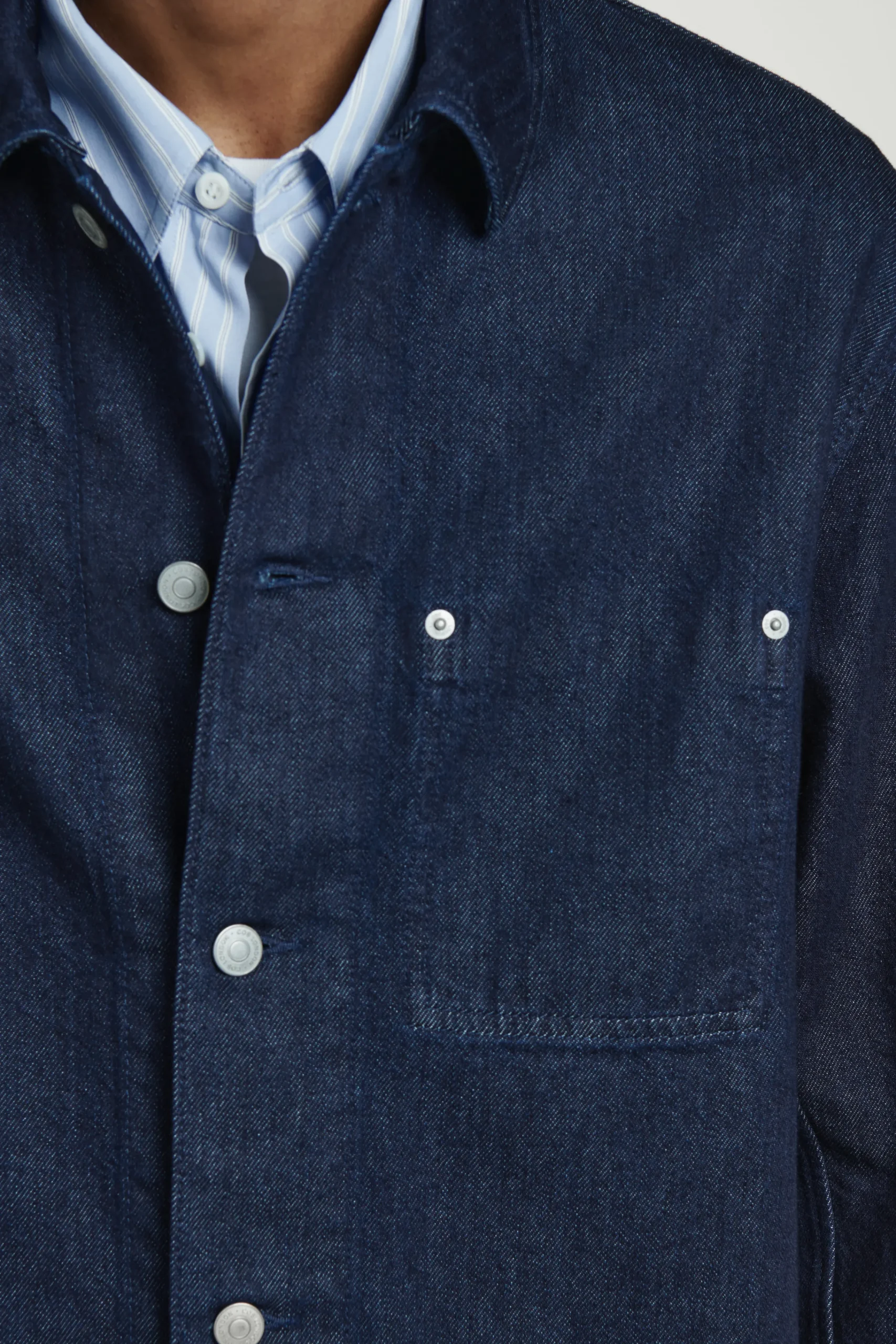 COS Jackor & Kappor | Skjortor*OVERSHIRT I DENIM MED LEDIG PASSFORM