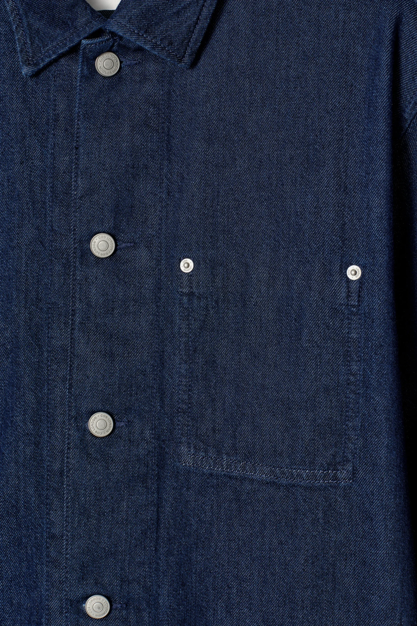 COS Jackor & Kappor | Skjortor*OVERSHIRT I DENIM MED LEDIG PASSFORM