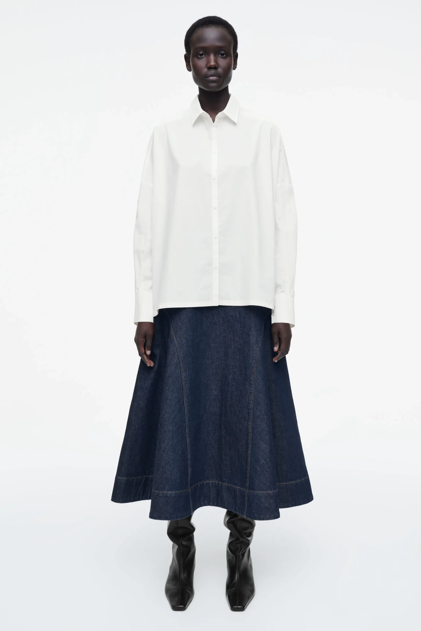 COS Skjortor & Blusar | Toppar*OVERSIZE BOMULLSSKJORTA MED VECK BAK