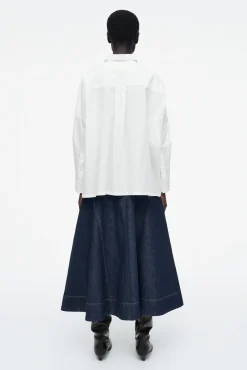 COS Skjortor & Blusar | Toppar*OVERSIZE BOMULLSSKJORTA MED VECK BAK