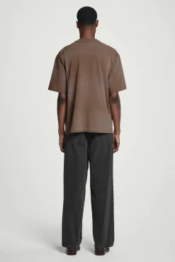 COS T-shirts*OVERSIZE-T-SHIRT MED HÖG KRAGE I TVÄTTAD JERSEY