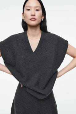 COS Stickat | Toppar*OVERSIZE-VÄST I KOKT ULL
