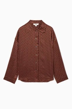 COS Matchande Set*PYJAMASSKJORTA I MÖNSTRAT SIDEN