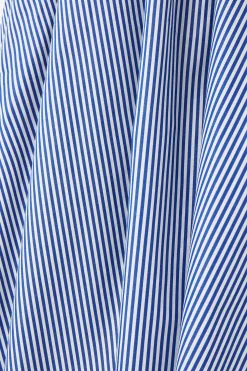 COS Klänningar & Jumpsuits*RANDIG A-LINJESKUREN MIDIKLÄNNING