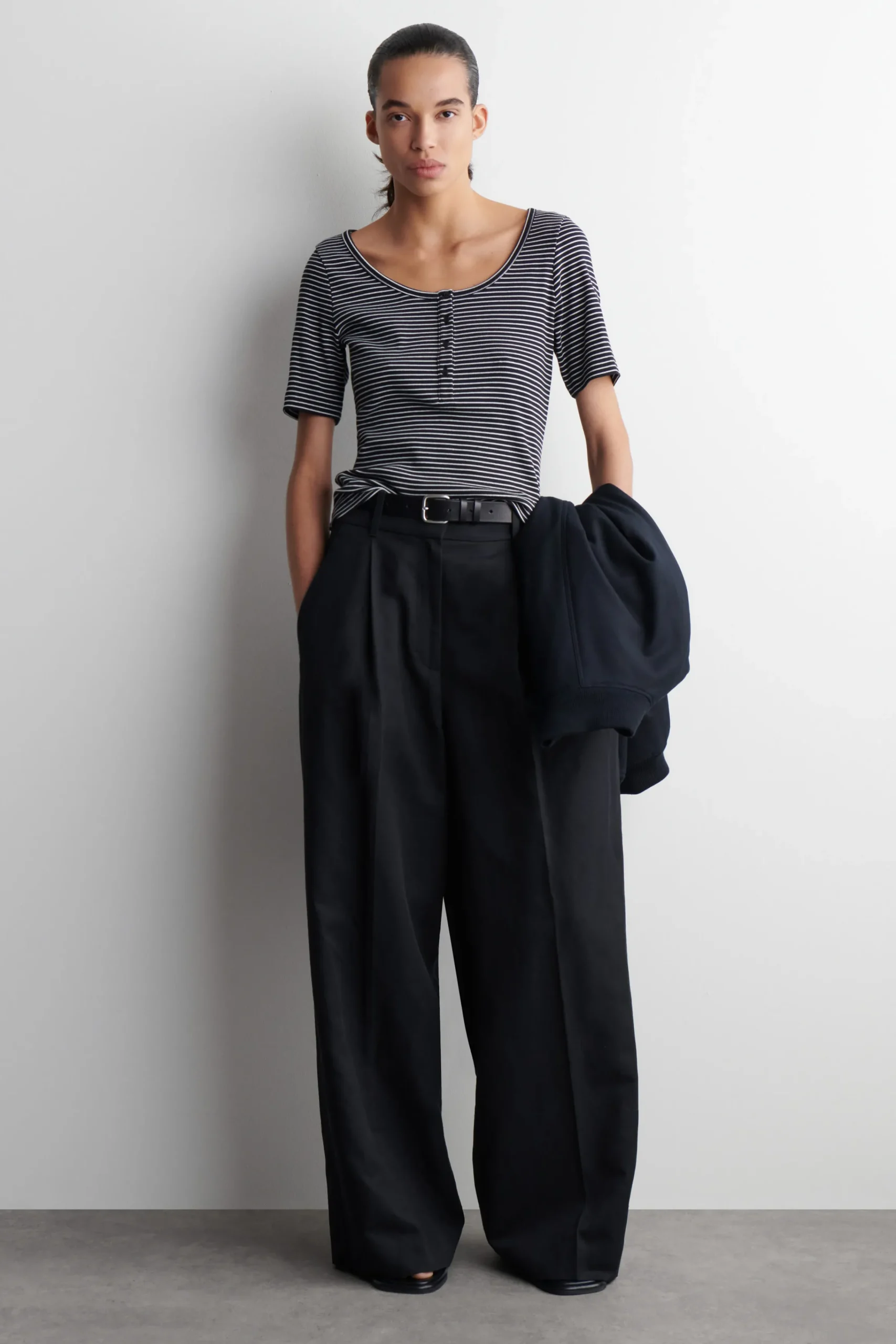 COS T-shirts | Toppar*RIBBAD HENLEY T-SHIRT