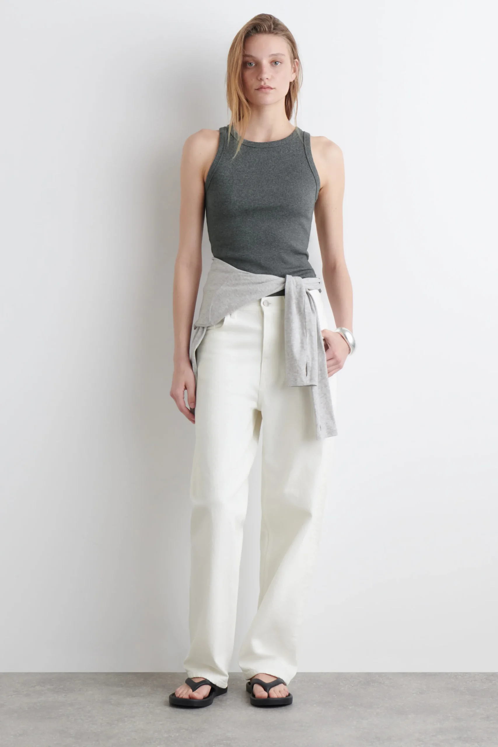 COS T-shirts | Toppar*RIBBAT LINNE