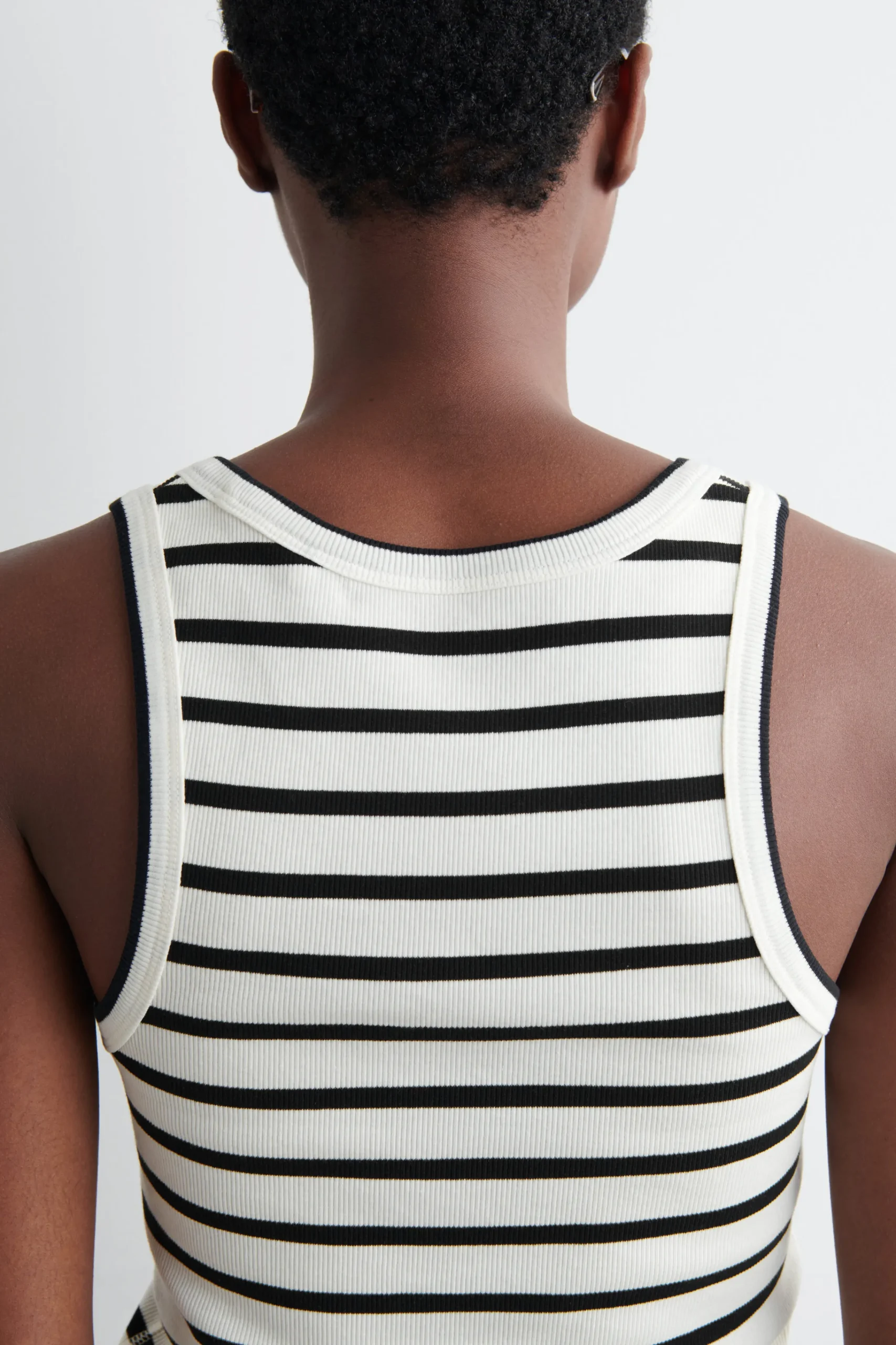 COS T-shirts | Toppar*RIBBAT LINNE