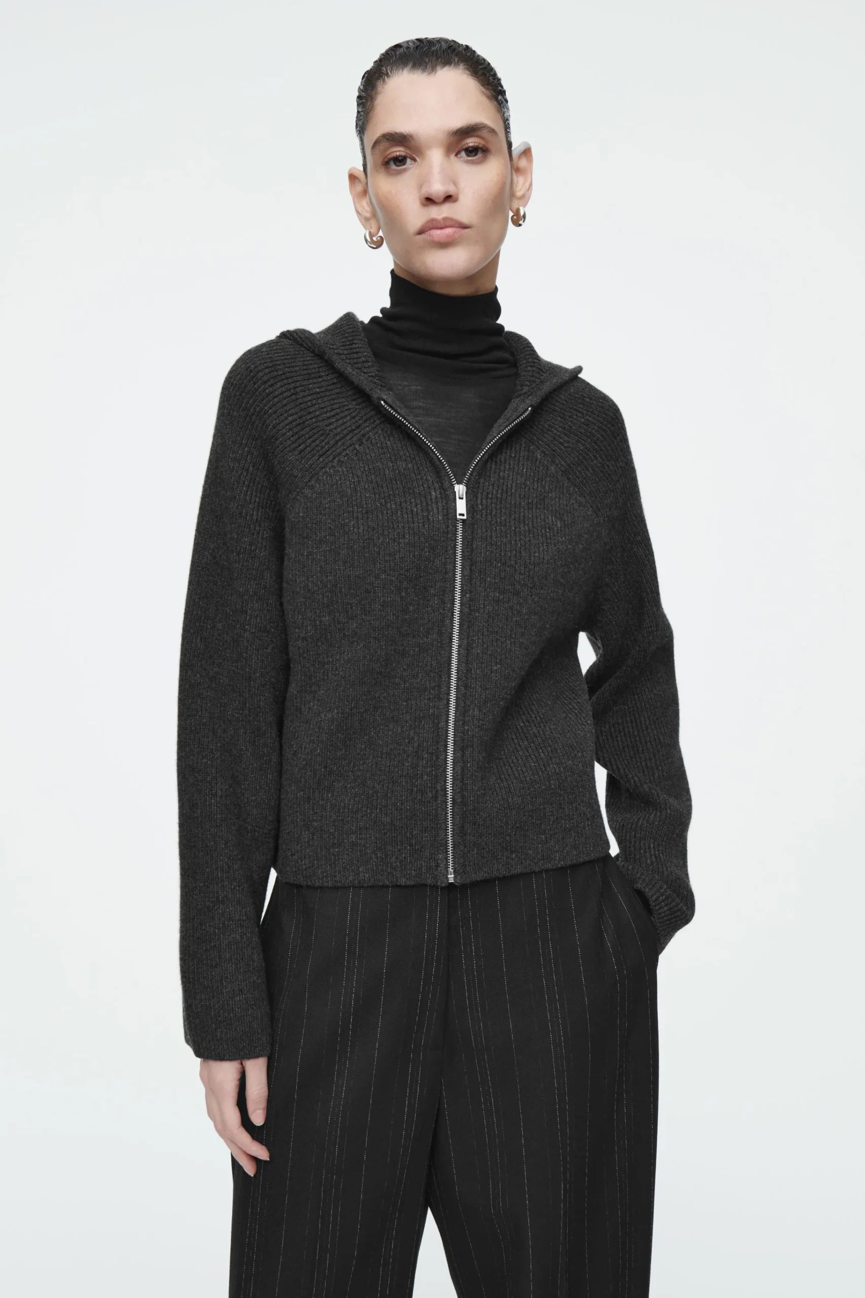 COS Stickat*RIBBED MERINO WOOL HOODED JACKET