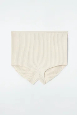 COS Shorts | Byxor*RIBBSTICKADE KORTA SHORTS I SIDEN