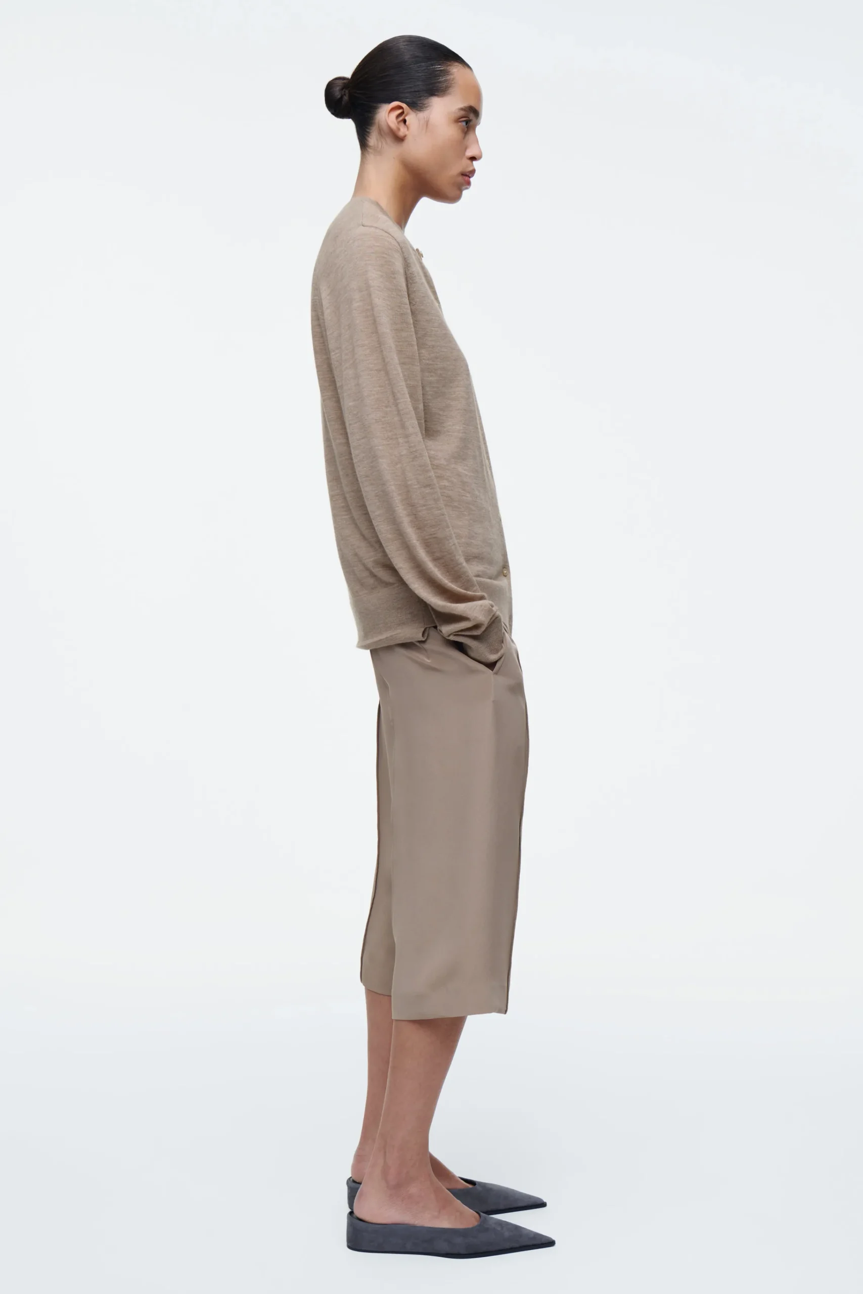 COS Stickat | Occasionwear*SKIKTAD TRÖJA I MJUK KASHMIR