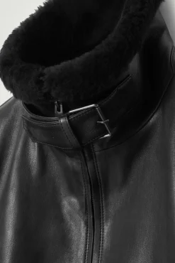 COS Jackor & Kappor*SKINNJACKA MED SHEARLINGDETALJER
