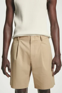 COS Shorts | Byxor*SKRÄDDADE CHINOSHORTS I BOMULL