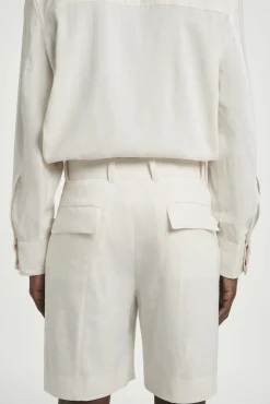 COS Matchande Set | Shorts*SKRÄDDADE SHORTS I LINNEBLANDNING