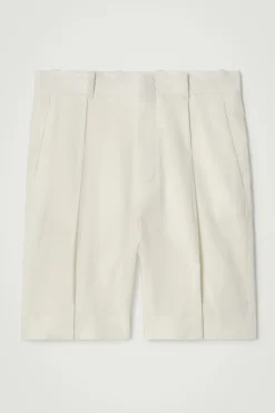 COS Matchande Set | Shorts*SKRÄDDADE SHORTS I LINNEBLANDNING