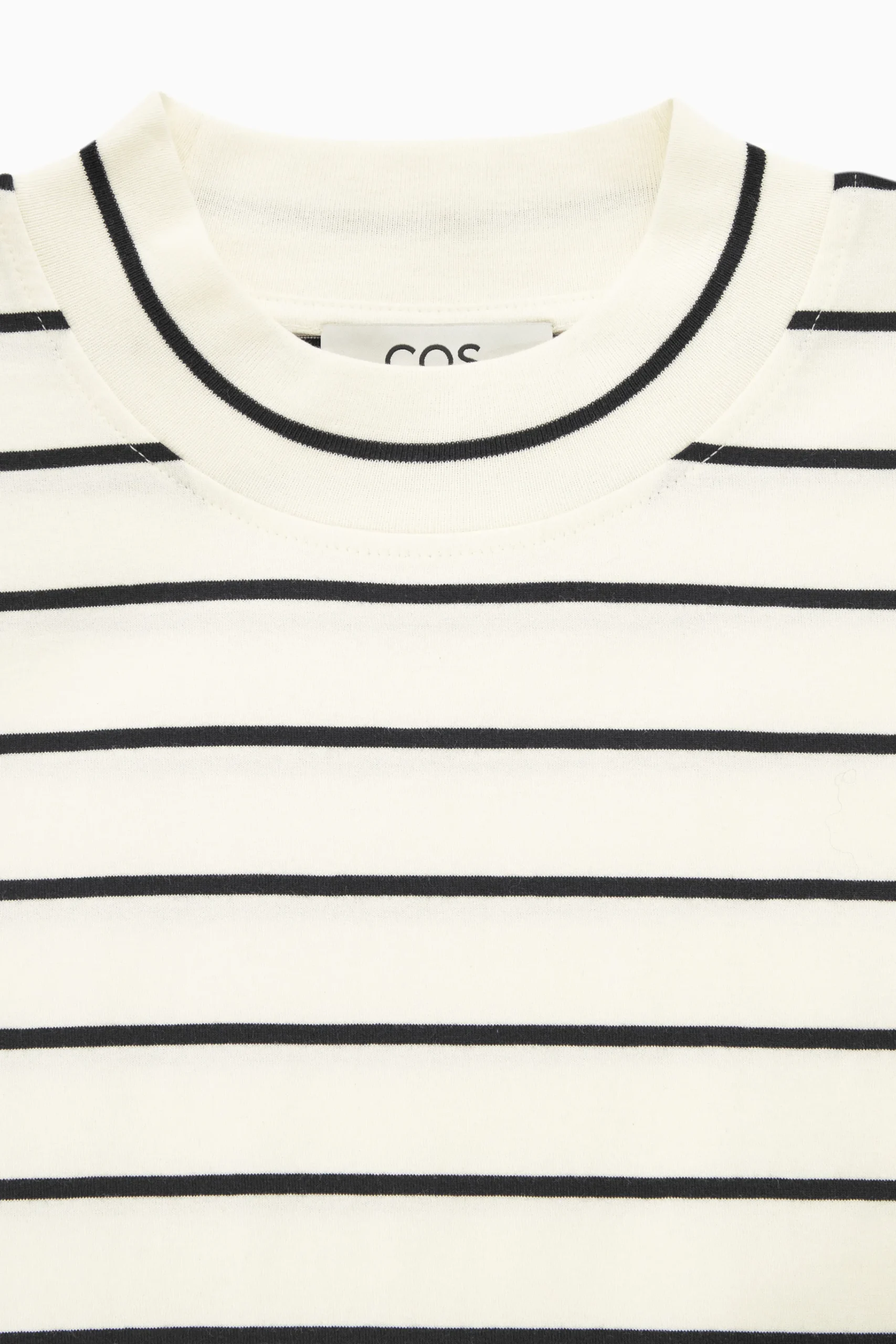 COS T-shirts | Toppar*THE FULL VOLUME T-SHIRT