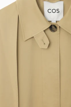 COS Jackor & Kappor*TRENCHCOAT I OVERSIZE-MODELL MED HALSDUK