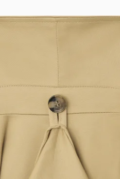 COS Jackor & Kappor*TRENCHCOAT I OVERSIZE-MODELL MED HALSDUK