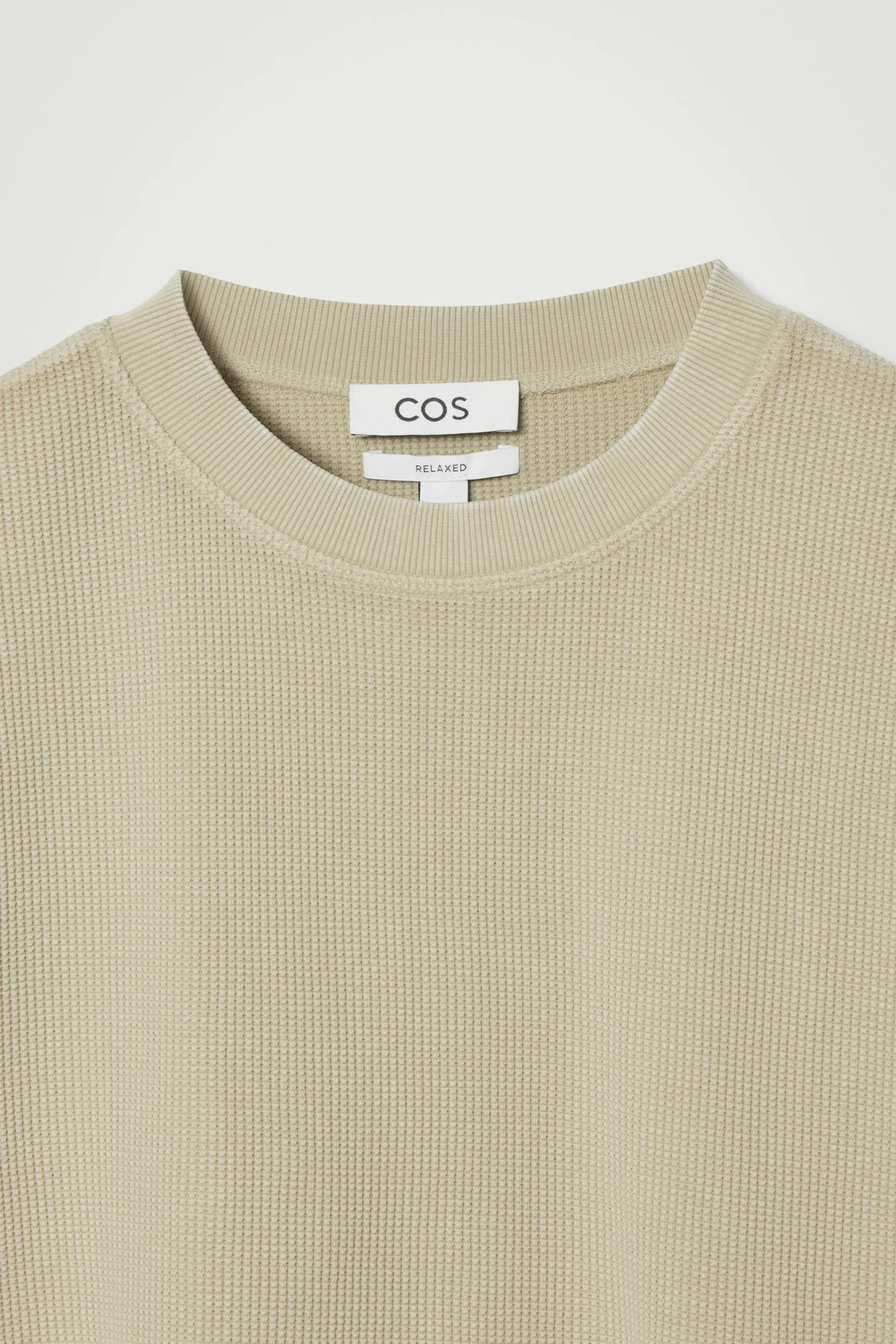 COS T-shirts*T-SHIRT I BOMULLSJERSEY MED VÅFFLAD TEXTUR