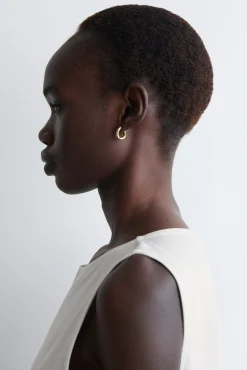 COS Smycken | Nyheter*TVINNADE HOOP-ÖRHÄNGEN