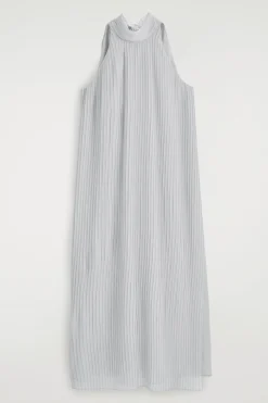 COS Nyheter | Klänningar & Jumpsuits*VECKAD MAXIKLÄNNING MED HALTERNECK