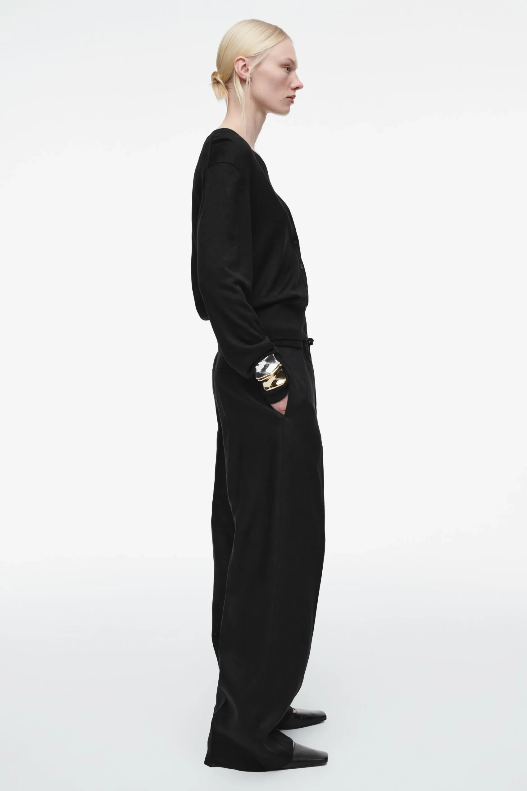 COS Stickat*V-RINGAD CARDIGAN I MERINOULL OCH LINNE