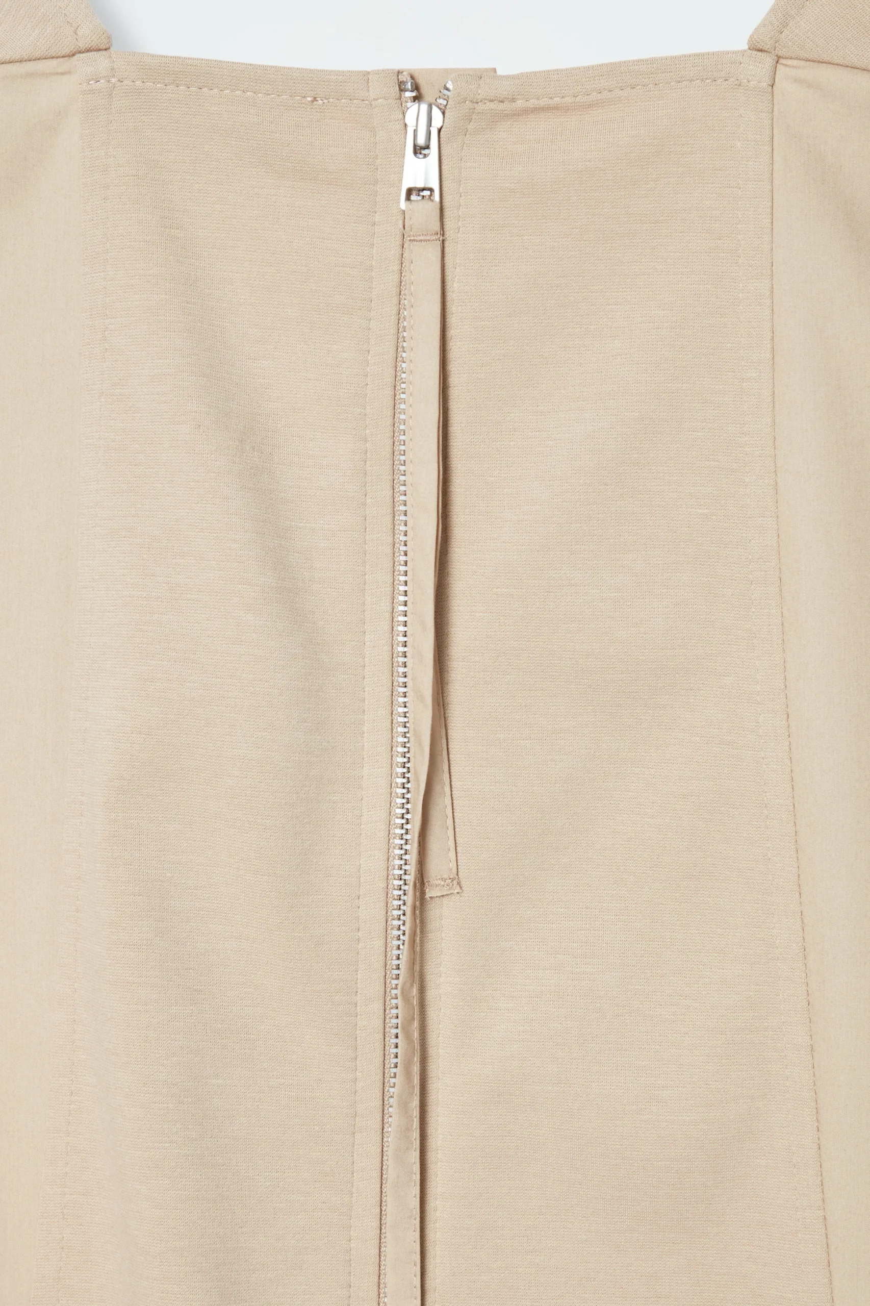 COS Byxor | Klänningar & Jumpsuits*V-RINGAD OVERSIZE-JUMPSUIT