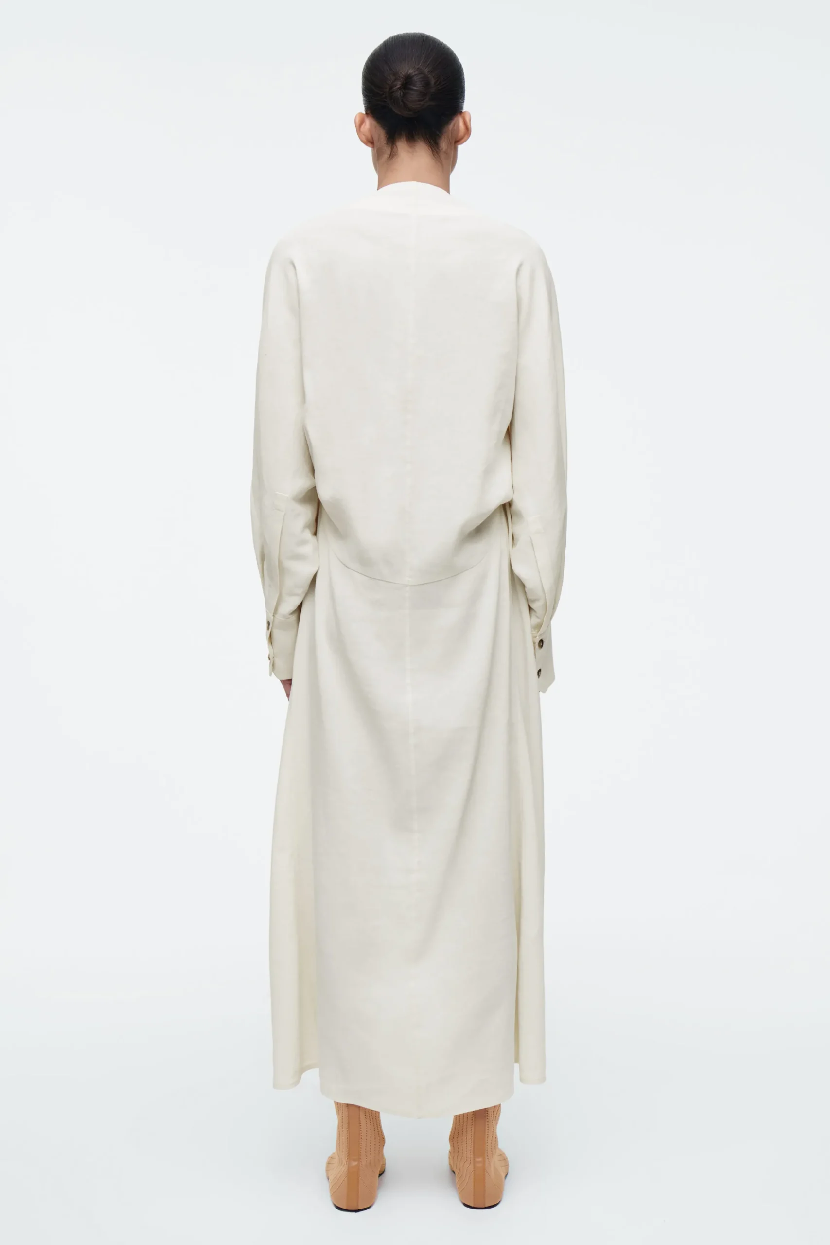 COS Klänningar & Jumpsuits | Occasionwear*V-RINGAD SKJORTKLÄNNING I LINNE