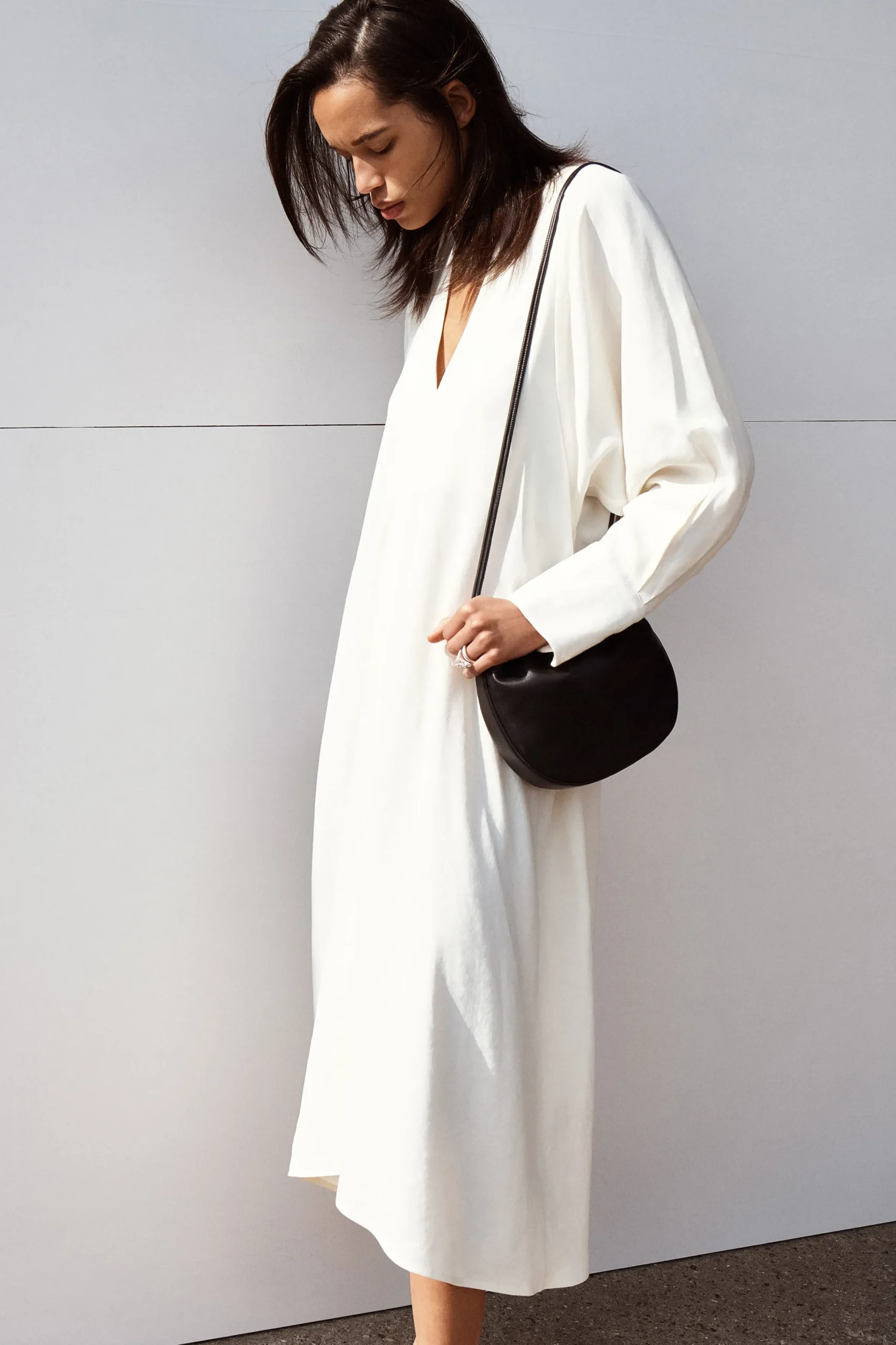 COS Klänningar & Jumpsuits | Occasionwear*V-RINGAD SKJORTKLÄNNING I LINNE