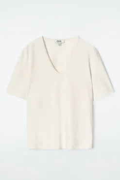 COS T-shirts | Toppar*V-RINGAD T-SHIRT I BOMULL